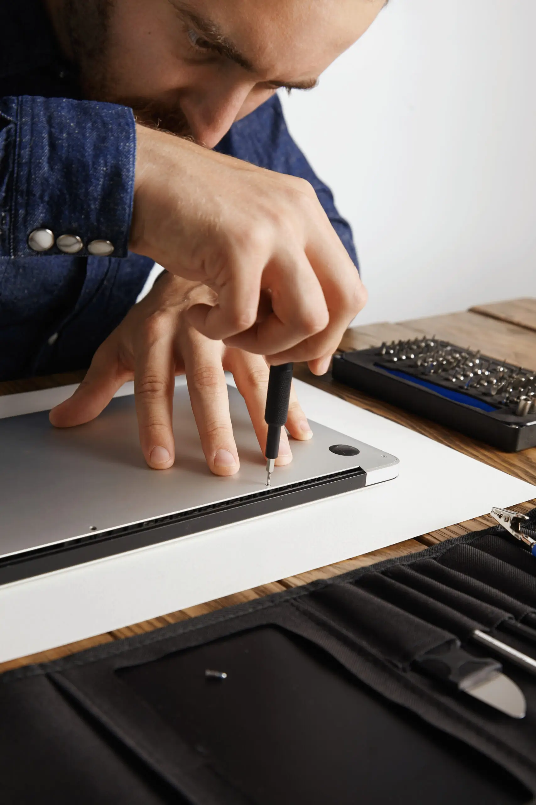 Laptop & Electronic Gadget Repairs